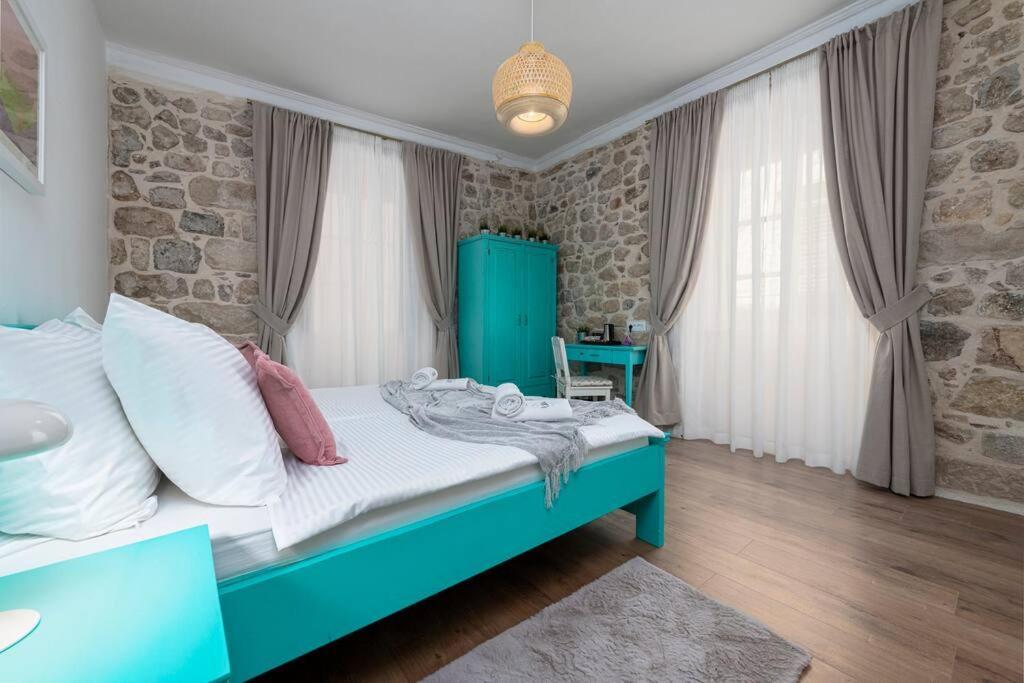 Flora-Heartbeat Old City Three Bedrooms Apartment 杜布罗夫尼克 外观 照片
